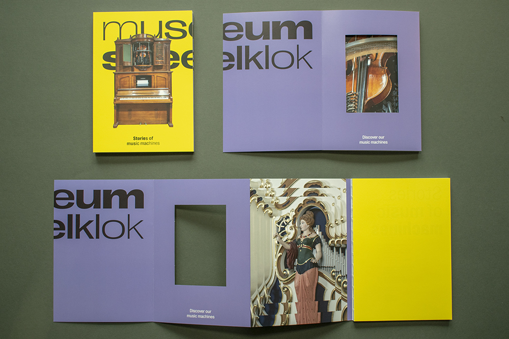 Museum Speelklok catalogusboek Zwitserse bindwijze met dubbel opengeslagen omslag